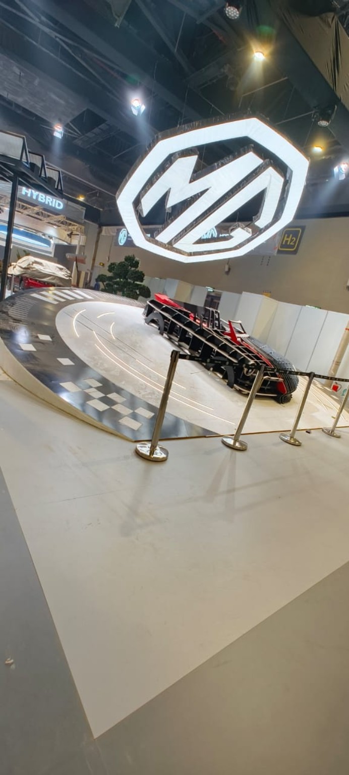 Electronics & Mobile Experience Stores